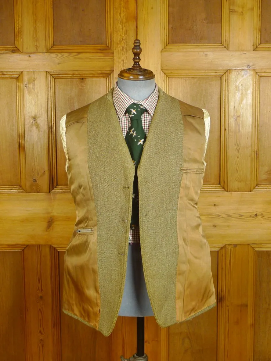 24/0466 vintage extra-heavyweight frank hall bespoke keepers tweed riding / hacking jacket w/ ghillie collar 39 extra short