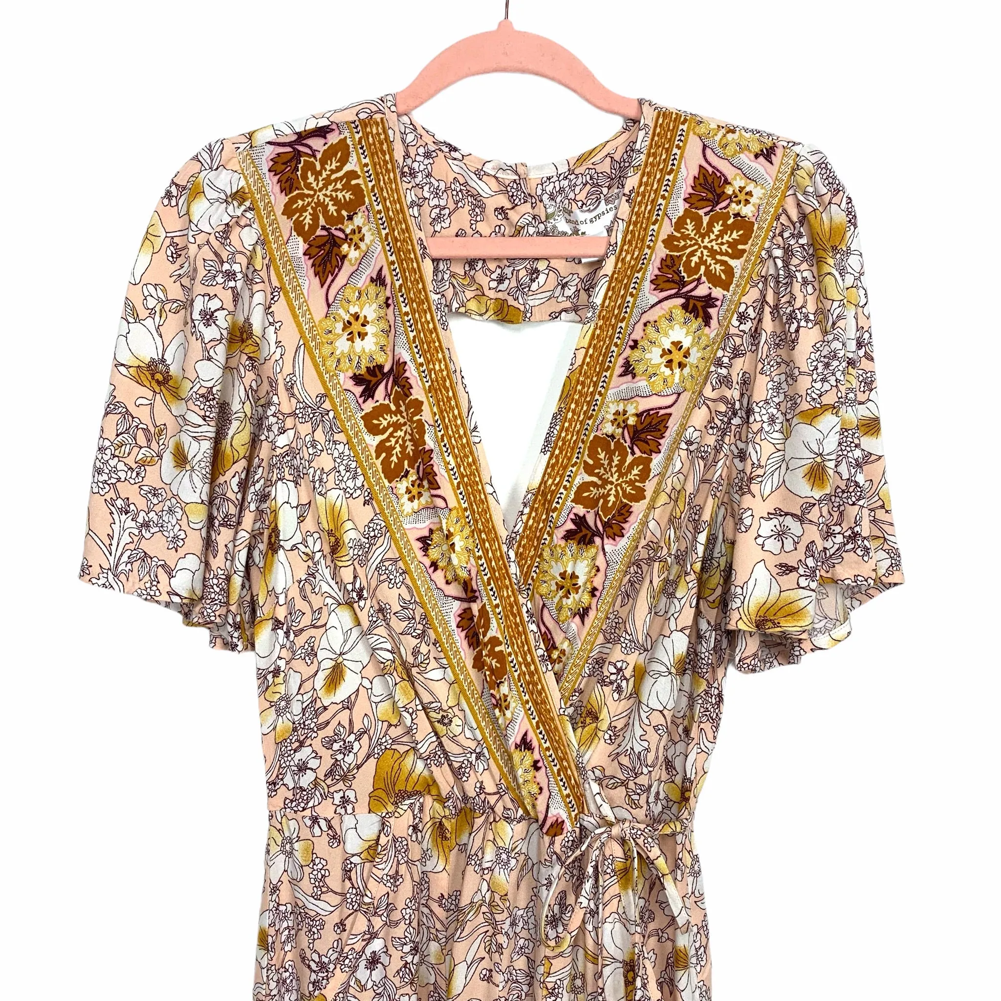 Band of Gypsies Blush Gold Floral Open Back Jumpsuit NWT- Size L