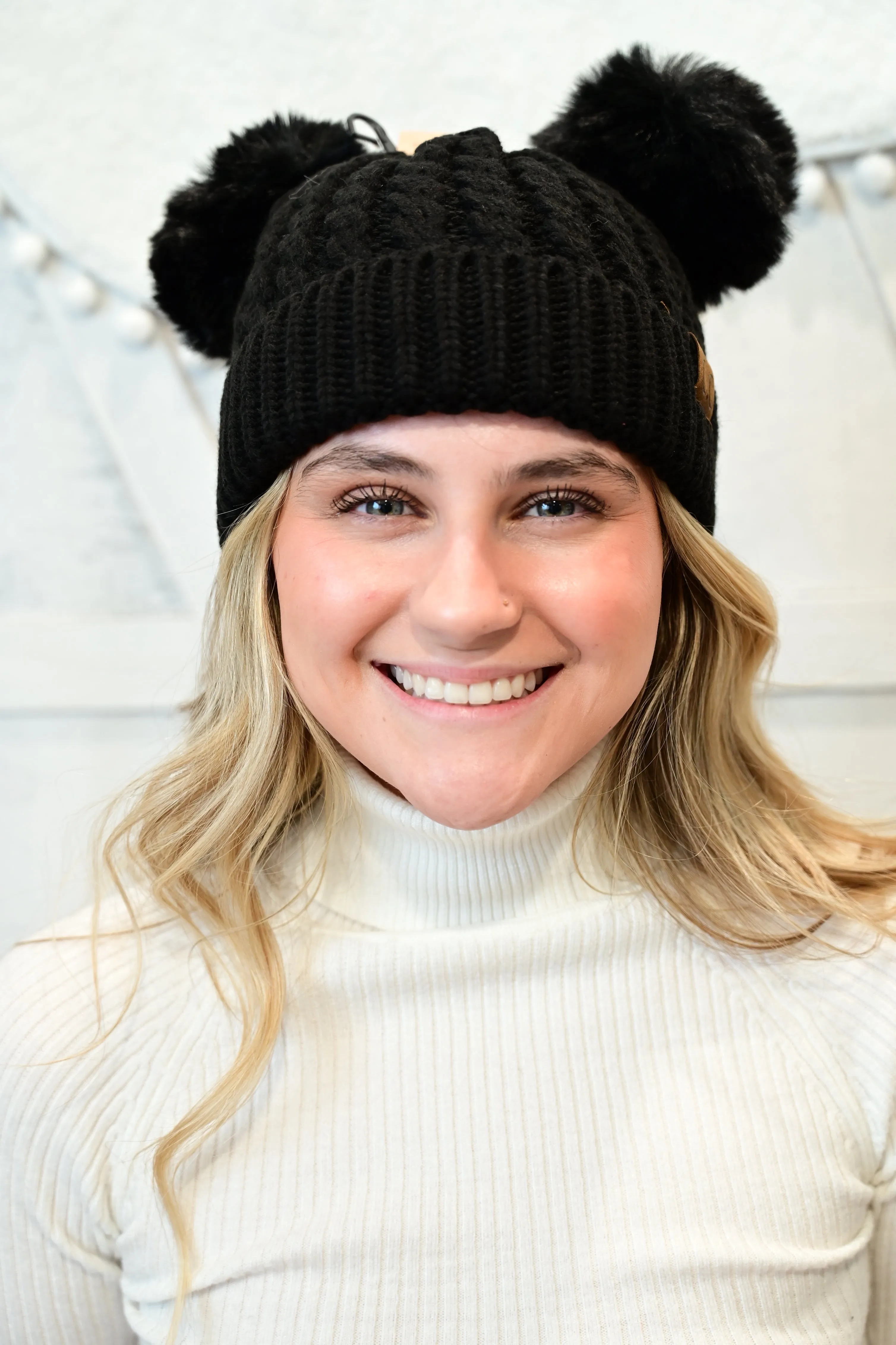 CC KNIT DOUBLE POM BEANIE