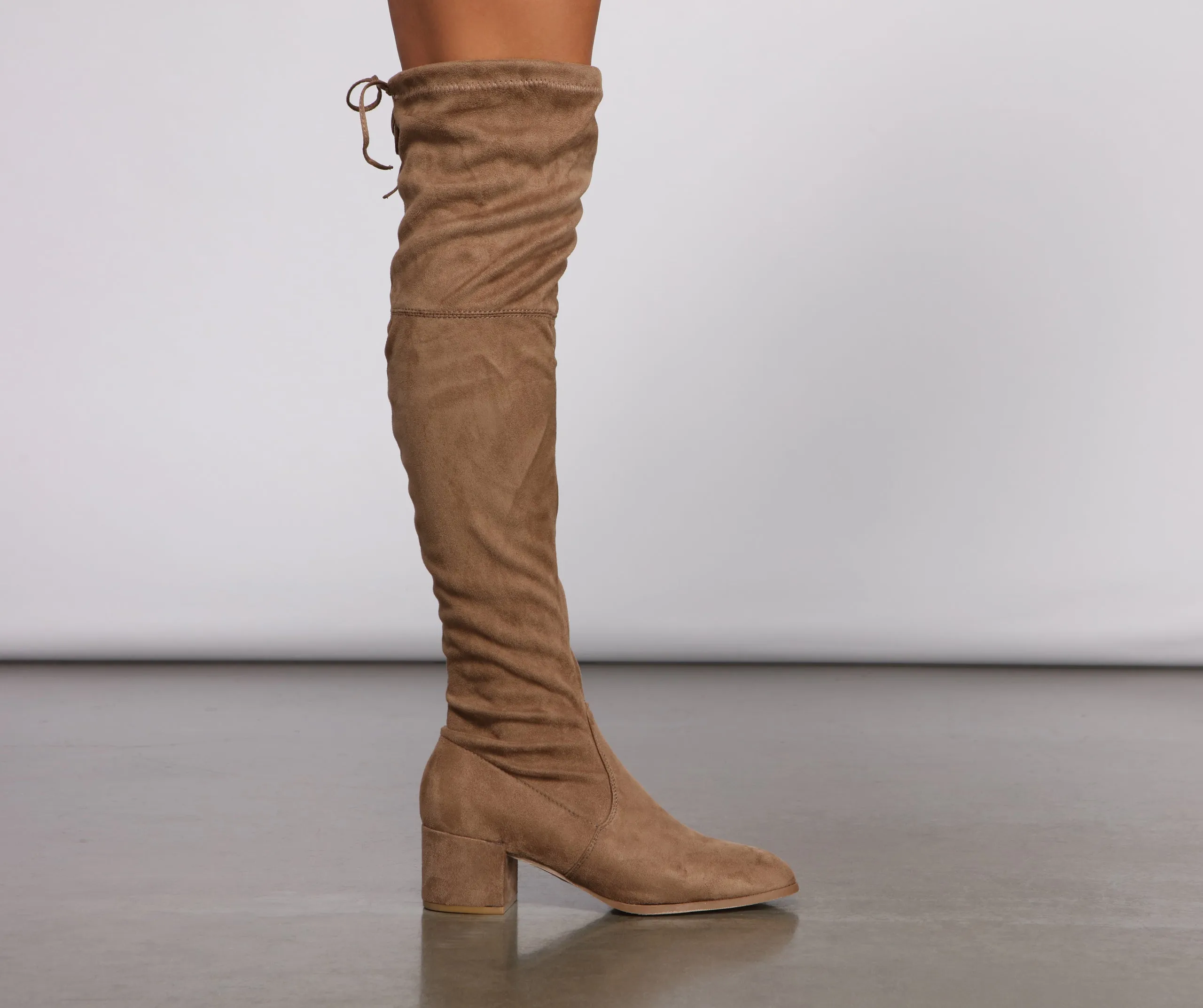 Stylish Must-Have Over The Knee Block Heel Boots