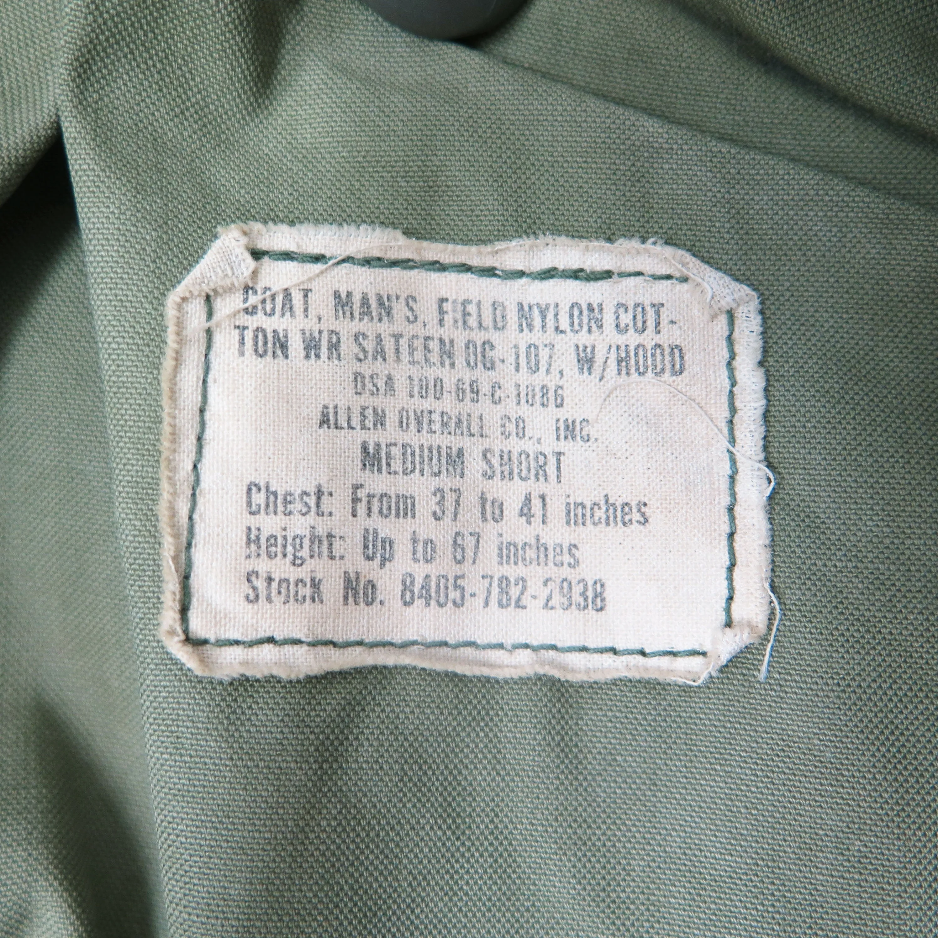 US ARMY M-1965 M65 FIELD JACKET 1969 VIETNAM WAR SIZE MEDIUM SHORT