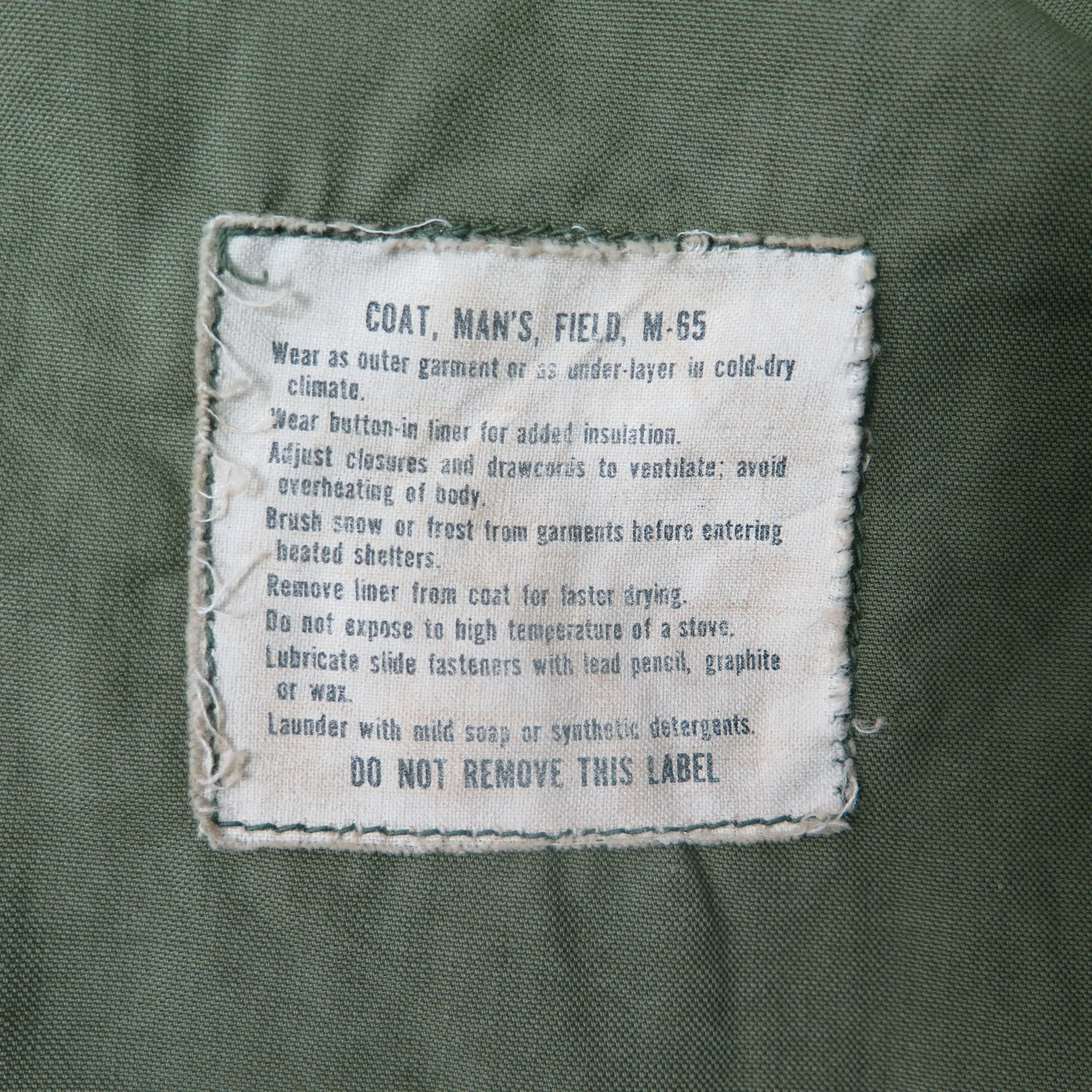 US ARMY M-1965 M65 FIELD JACKET 1969 VIETNAM WAR SIZE MEDIUM SHORT