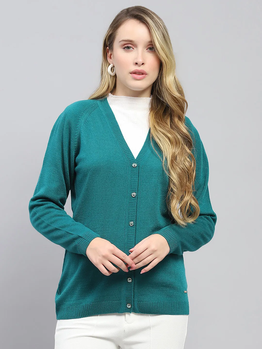 Women Teal Blue Solid V Neck Full Sleeve Cardigan